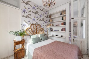 2 Schlafzimmer, Bügeleisen/Bügelbrett, kostenloses WLAN