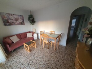 Smart TV, books - Sweet Apartmet Beach (Puerto de Mazarrón)