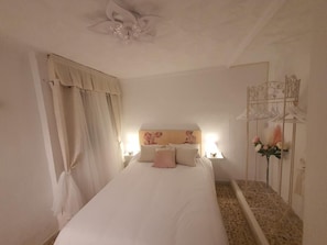2 bedrooms, iron/ironing board, free WiFi, bed sheets - Sweet Apartmet Beach (Puerto de Mazarrón)
