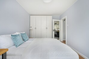 1 habitación y ropa de cama