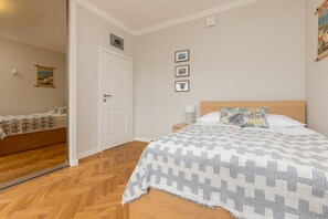 1 間臥室、床單