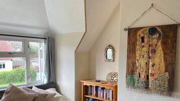 3 chambres, fer et planche à repasser, lit parapluie, Wi-Fi gratuit