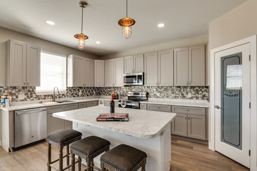 Vacation Rental Home in Rush w/ Fire Pit!