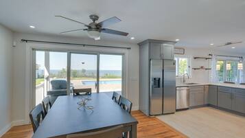 Rumah (5 Bedrooms) | Interior