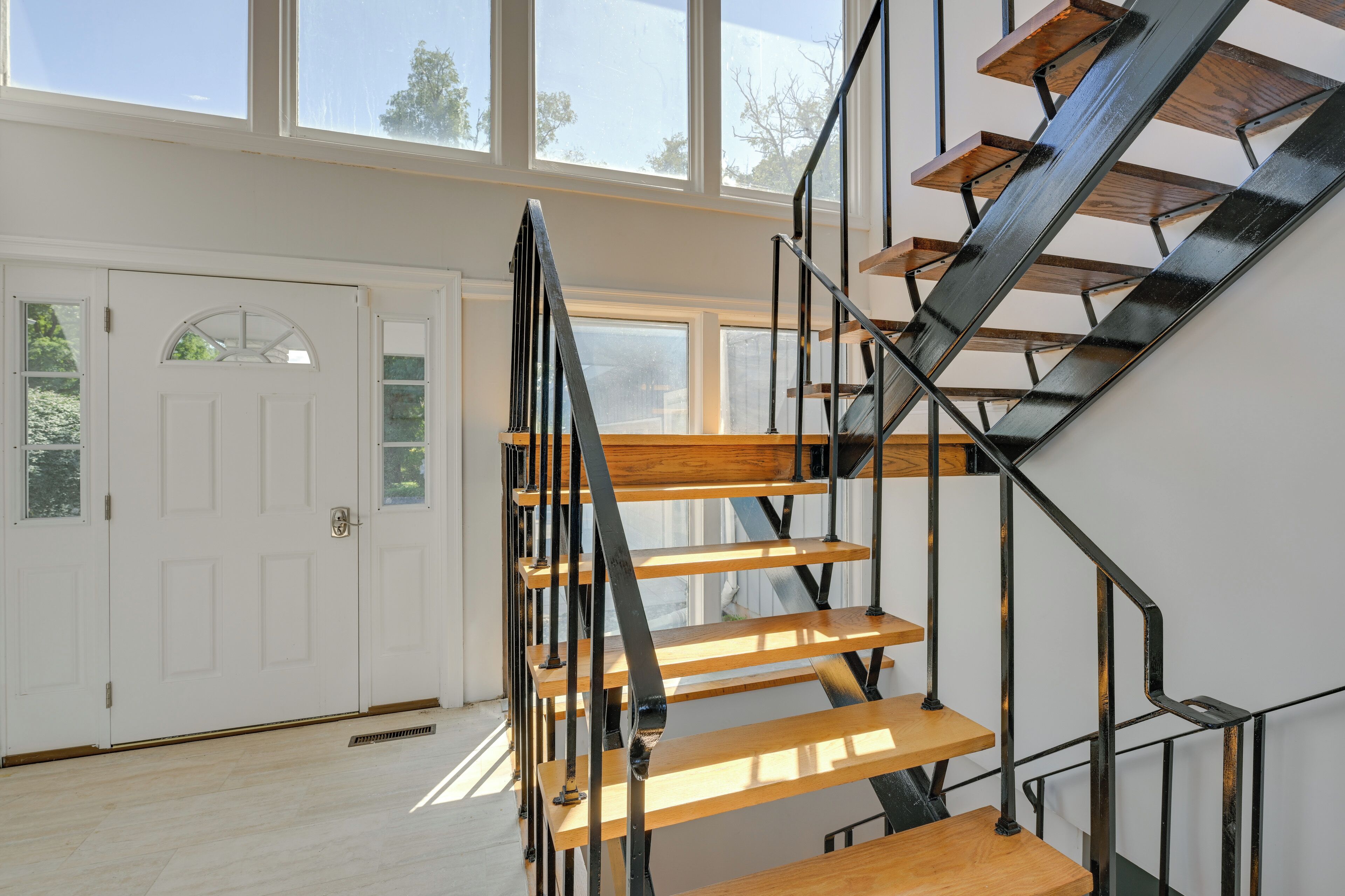 Rumah (5 Bedrooms) | Interior