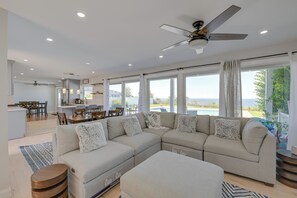 Maison (5 Bedrooms) | Intérieur