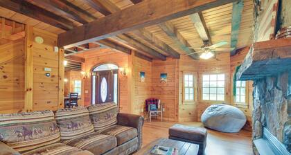 Peaceful Raphine Cottage w/ Deck & Fireplace!