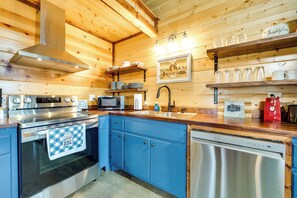 House (3 Bedrooms) | Interior - Pet-friendly Eagletown Home ~ 3 Mi to Kayaking! (Eagletown)