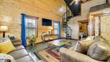 House (3 Bedrooms) | Front of property