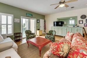 Apartment (3 Bedrooms) | Interior - Florida Abode - Private Beach Access & Ocean Views (Panacea)