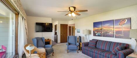 House (3 Bedrooms) | Front of property