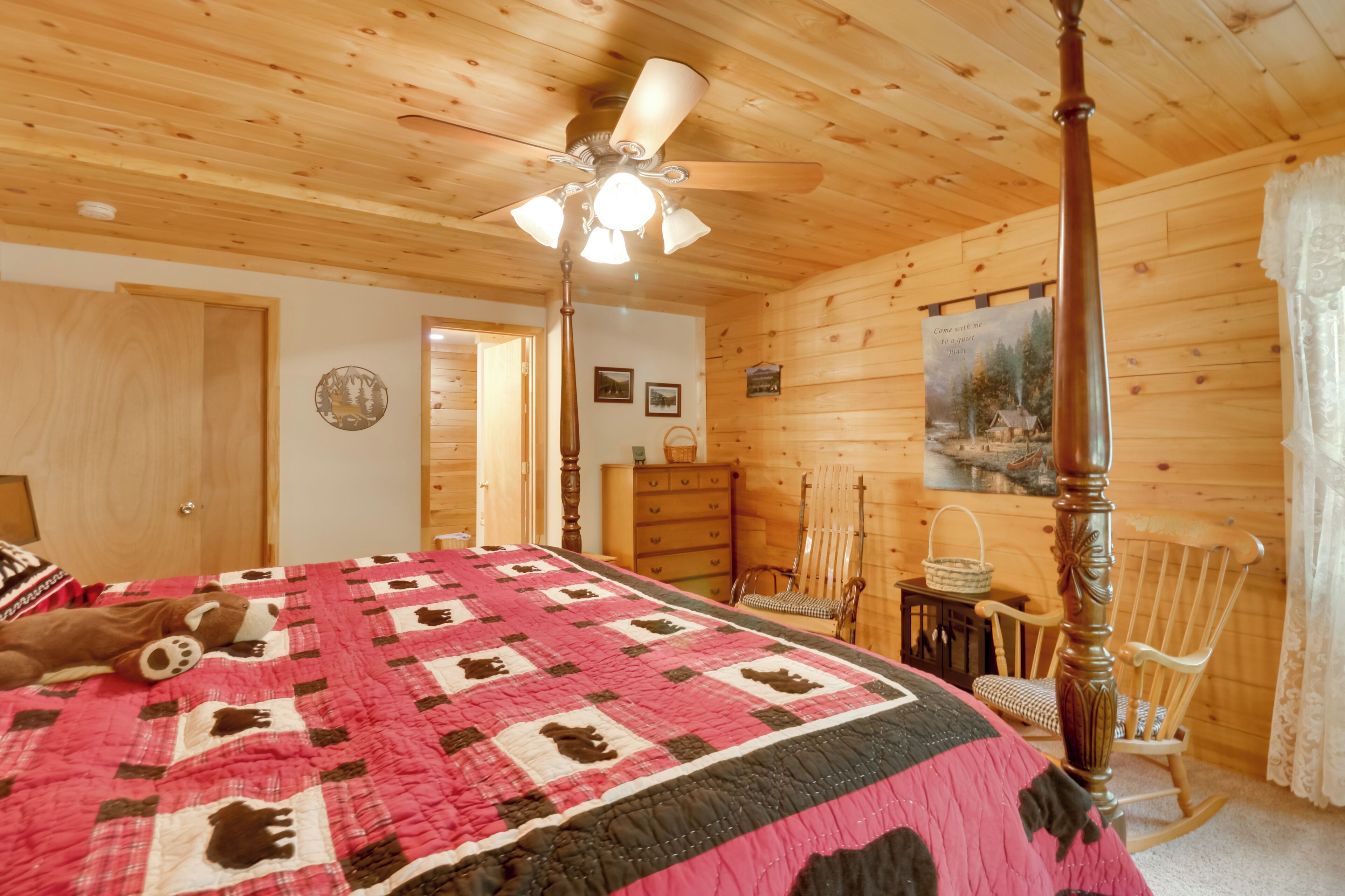 المنشأة من الداخل