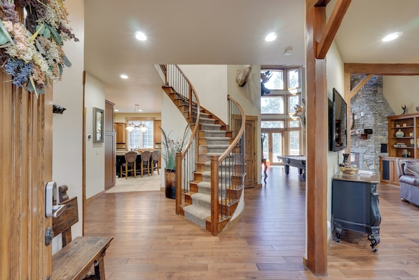 Maison (5 Bedrooms) | Intérieur