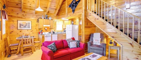 House (2 Bedrooms) | Interior
