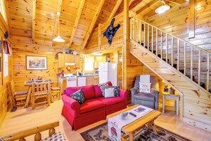 House (2 Bedrooms) | Interior - Pigeon Forge Vacation Rental w/ Private Hot Tub! (Pigeon Forge)