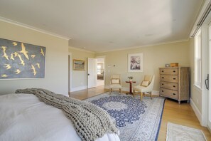 Villa (4 Bedrooms) | Interior - Luxe Scituate Vacation Rental w/ Private Hot Tub! (Scituate)