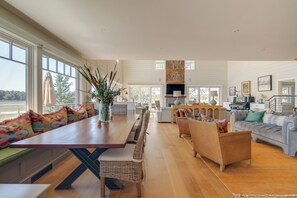 Villa (4 Bedrooms) | Interior