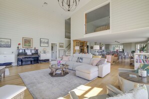 Villa (4 Bedrooms) | Interior - Luxe Scituate Vacation Rental w/ Private Hot Tub! (Scituate)