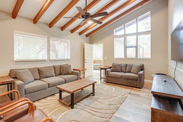 House (3 Bedrooms) | Interior - Hot Tub & Patio: Modern Sedona Home! (Sedona)