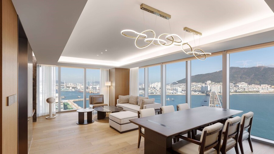 Wyndham Grand Busan Ijin