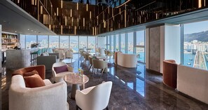 Bar (en la propiedad)