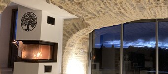Maison de charme en Bourgogne entièrement rénovée avec piscine
