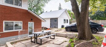 Single Bachelor unit en-suite in Waterloo