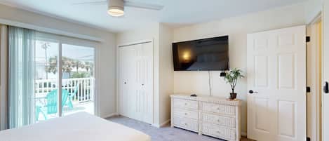 2 bedrooms, iron/ironing board, internet, bed sheets