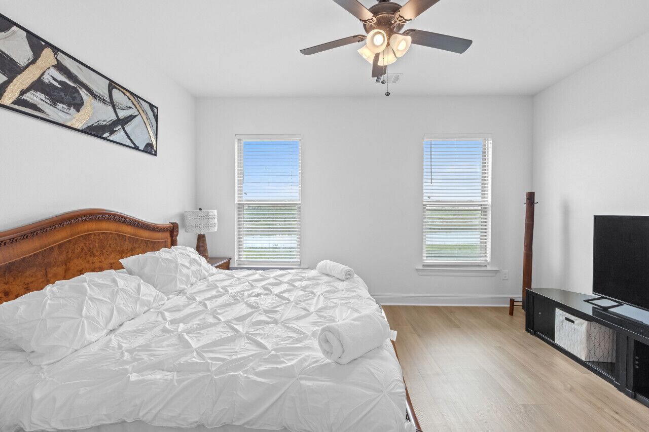 4 chambres, fer et planche à repasser, lit parapluie, Wi-Fi gratuit
