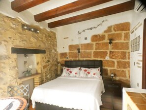 WiFi - NO. 3 - Studio in the Center of Historical Javea (Xàbia)