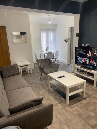 Elegant 3 Bedroom Apartment