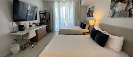 1 chambre, bureau, fer et planche à repasser, Wi-Fi