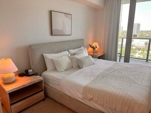 1 bedroom, desk, iron/ironing board, WiFi