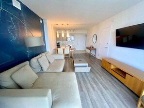 TV - Miami 1B/1B A Amazing View BW (Hallandale Beach)