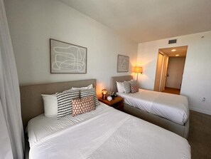 1 bedroom, desk, iron/ironing board, WiFi