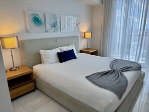 1 bedroom, desk, iron/ironing board, WiFi