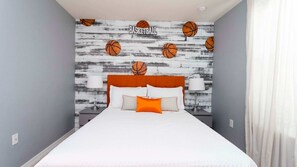9 bedrooms, iron/ironing board, free WiFi, bed sheets