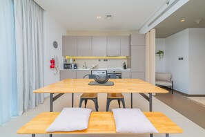 Private kitchen - Amazing Stay in Marina With Balcony & View (Dubai)