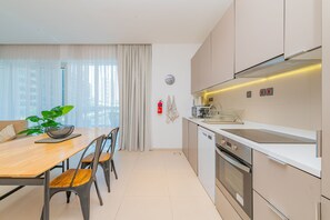 Lägenhet (1 Bedroom) | Eget kök | Mikrovågsugn, ugn, mixer och frys