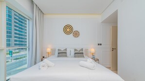 Unclassified image, 2 of 18, button - Amazing Stay in Marina With Balcony & View (Dubai)