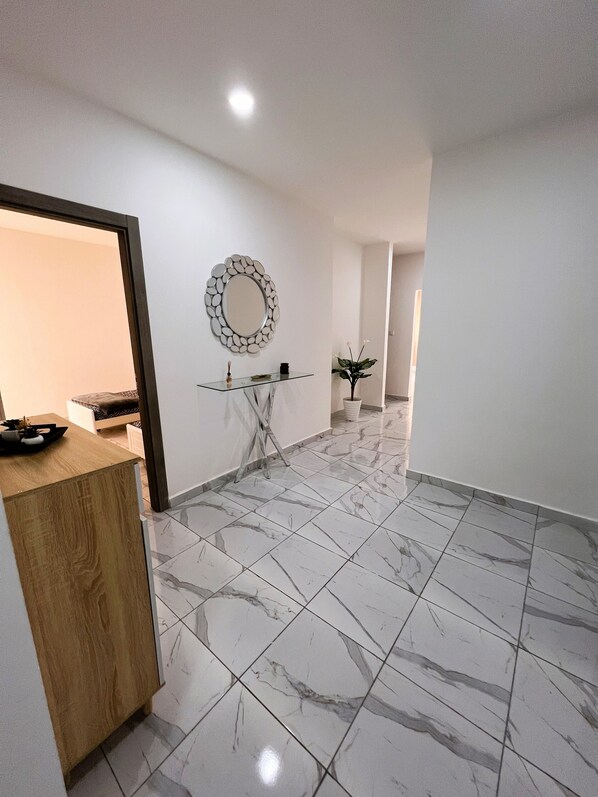 Interior - Appartement Oran 100m2 Tout Équipé (Oran)