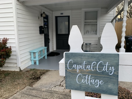 Exterior detail. Capital City Cottage