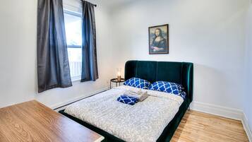 1 habitación, escritorio, tabla de planchar con plancha y wifi gratis