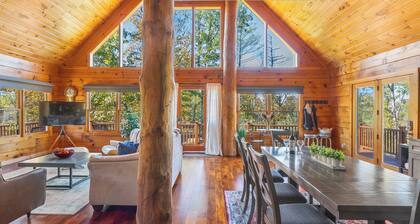 Expansive Lake House/Private Dock/Stunning Views/Family & Pet Friendly