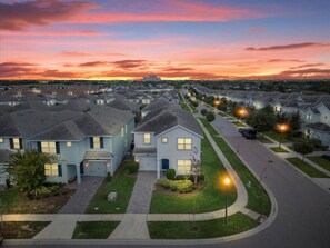 Exterior - 6 Bedrooms/ 5 Bathrooms/ Champions Gate (1593 FD) (Davenport)