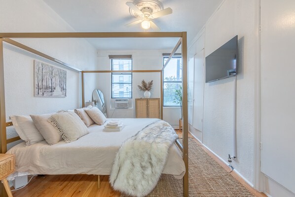 1 bedroom, iron/ironing board, WiFi, bed sheets