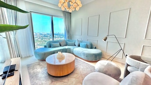 Unclassified image, 4 of 48, button - Luxurious 2B in Downtown Views With Dubai Mall Access (Dubai)