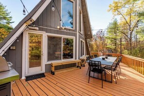 Outdoor dining - Camp S’mores- Modern A-Frame with Pool (Newfield)