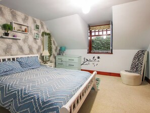 5 chambres, accĂšs au Wi-Fi (inclus), literie fournie