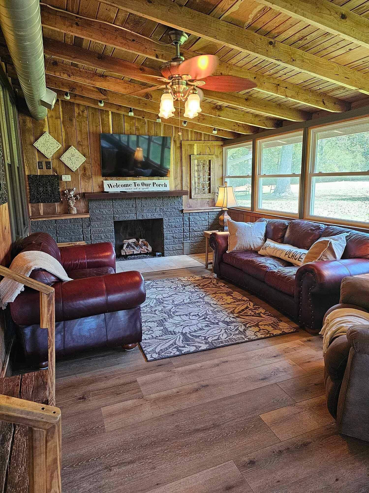 Whispering Pines - a Historic Mentone Home!